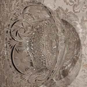 3/$50 7 inch Pinwheel Bowl